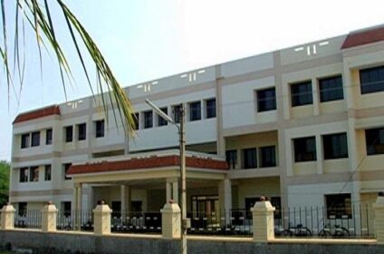 Adhiparasakthi College of Nursing