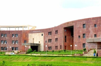 EB Gadkari Homoeopathic Medical College