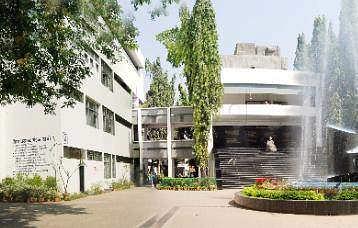 K G Joshi College of Arts & N G Bedekar College of Commerce