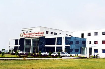 Rajshree Nursing Institute